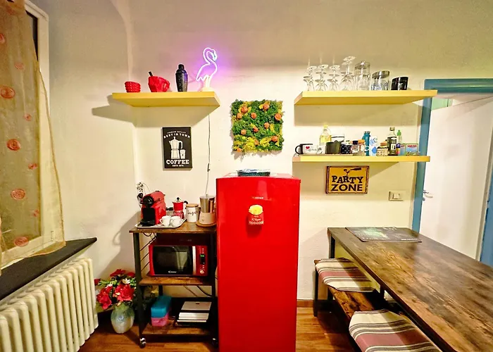 Meizon - Genova, Terminal Msc Stazione Principe E Metro A Cinque Minuti A Piedi